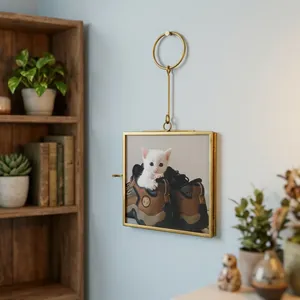 Marco de Fotos Cuadrado de Latón/Vidrio Vintage de Diseño Artesanal de 4x4 Pulgadas para Colgar en la Pared con Gancho en Forma de Anillo, Decoración para el Hogar, Modelo PF966 - Product Image 3