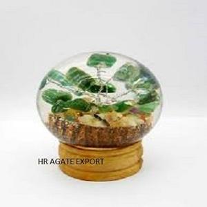 Esfera de Ágata Religiosa con Virutas de Piedra Lunar Arcoíris de Cristal y Símbolo Hamsa, Bola de Orgón Curativa Hecha a Mano y Ecológica - Product Image 5