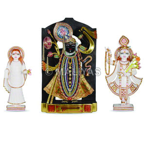 Estatua de Shrinathji en Mármol con Yamuna Ji y Mahaprabhu |   Conjunto de Ídolos de Mármol Hechos a Mano - MALIYAS - Product Image 1