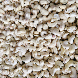 Nueces de Anacardo de la Mejor Calidad, Kaju SANTIGO, Empaque Personalizado SK, Núcleos de Anacardo SK1, SK2, SK3 - Product Image 1