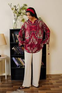 Ensemble Kurti et cordon en rayonne et coton rouge cerise, design élégant, coupe confortable et allure ethnique stylée - Product Image 2