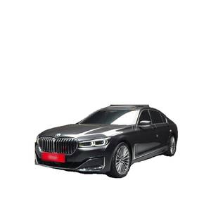 BMW Serie 7 740Li XDrive Enero 2022 34,766 km Volante a la Izquierda Caja de Cambios Automática Asientos de Cuero Diseño Pura Excelencia - Product Image 1