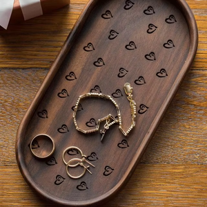 ถาดไม้เนื้อแข็งผลิตในอินเดีย สำหรับโรงแรม งานจัดเลี้ยง ร้านอาหาร และโอกาสพิเศษ มีจำหน่ายในราคาที่เข้าถึงได้ - Product Image 1