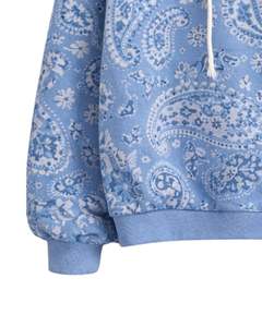 เสื้อฮู้ดดี้ผู้หญิงลายพิมพ์เพสลีย์สีฟ้าสกายบลูแบบกำหนดเอง ผ้าฝ้ายฟลีซ สวมใส่สบาย ผลิตตามสั่ง ผู้ผลิตเสื้อผ้าขายส่ง - Product Image 6