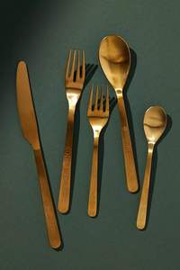 Ensemble de couverts en bronze doré Heritage, style vintage classique, vaisselle d'inspiration classique - Product Image 3