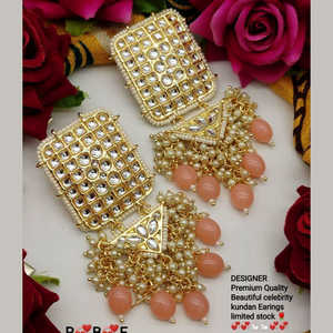 Conjunto de pendientes Kundan y Pearl Maangtikka chapados en oro, joyería nupcial india tradicional para mujeres y niñas - Product Image 1