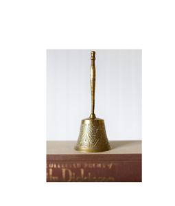 Campana de Mano Náutica de Latón, Accesorio con Temática Marítima para Decoración de Barcos e Interiores Costeros - Product Image 1