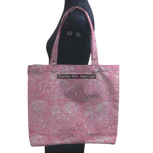 Sac carré en coton imprimé de blocs sac fourre-tout pour femme sac de voyage Boho fait main sac à bandoulière grand - Product Image 1