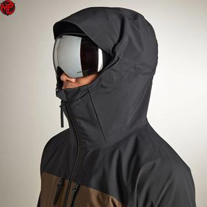 Vêtement de randonnée unisexe 3 en 1 en gros OEM, veste de randonnée, veste de camping, coupe-vent imperméable, veste de randonnée en plein air - Product Image 3