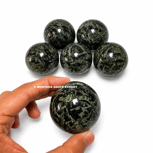 Esfera de Cristal de Turmalina Verde Feng Shui Curativa Hecha a Mano con Ágata Muntaha de Alta Calidad, Artículo Coleccionable para el Hogar - Product Image 4