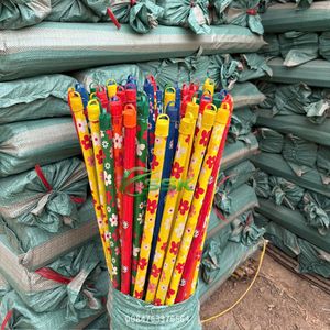 Vietnam Factory Direct Durable PVC Plastic Brooms & Dustpans Natural Plant Broom Head 120cm Wooden <b>Mop</b> <b>Stick</b> for Home Cleaning - Product Image 4