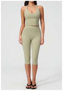 Seamless Olive Green 2 Piece Yoga Set Crew Neck <b>Crop</b> <b>Top</b> High Waist Knee Length Leggings Solid Color Stretch Fit - Product Image 6