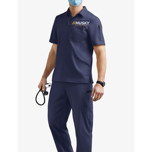 Tenues médicales unisexes HUSKY SPORTSWEAR de qualité supérieure, en tissu tissé Spandex/Polyester, hauts médicaux à manches courtes et col en V pour hôpital - Product Image 2
