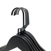 Cintres en bois noir de haute qualité avec logo personnalisé, design moderne durable, crochet métallique 44x1.2cm - Usage domestique et vestiaire