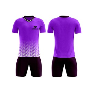 Vêtements de sport confortables pour hommes, uniforme de football 100% polyester, uniforme de football sur mesure pour hommes - Product Image 6