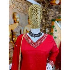 Conjunto Elegante de Top y Pantalón con Dupatta para Mujer, Ideal para Fiestas - Product Image 4