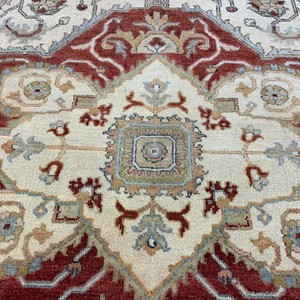 Tapis persan traditionnel tufté à la main, motif médaillon Heriz, rouge terre cuite, crème, bleu ciel, à poils ras, tapis oriental vintage - Product Image 3
