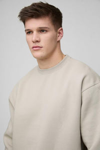 เสื้อสเวตเชิ้ตผู้ชายทรงโอเวอร์ไซส์ ดีไซน์ใหม่ คุณภาพสูง ผลิตจากผ้าฝ้ายผสม ราคาโรงงาน รับผลิตแบบ OEM ODM - Product Image 2