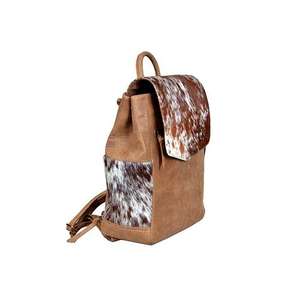 กระเป๋าเป้หนังแท้สไตล์โบฮีเมียนตะวันตก ปิดด้วยซิป สำหรับผู้ชาย ผู้หญิง ฤดูร้อน ฤดูใบไม้ร่วง ฤดูหนาว เหมาะสำหรับการเดินทาง ผลิตในอินเดีย ลายหนังสัตว์แท้ - Product Image 2