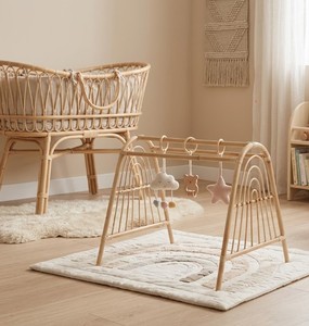 Gimnasio de Juego para Bebés Hecho a Mano con Ratán Natural, Gimnasio Sensorial para Bebés, Decoración para Cuarto de Bebé, Hecho en Vietnam - Product Image 5