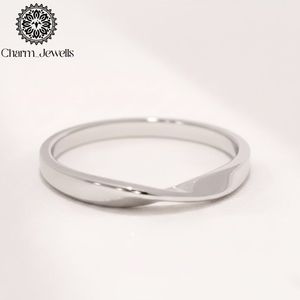 Anillo de Compromiso Minimalista de Plata Charm Jewells, Diseño Geométrico, Unisex, para Uso Diario, con Moissanita, Estilo Clásico, IGI - Product Image 3