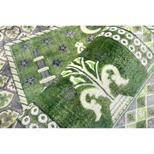 Alfombra de Oración Musulmana Verde de Lujo, Alfombra Islámica para Mezquita, Alfombra de Terciopelo Suave para Oración, Sajjadah Decorativa con Flecos y Borlas - Product Image 1