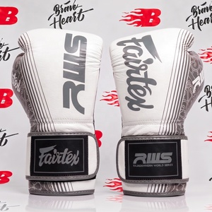 Gants de boxe blancs et gris en cuir, à doigts entiers, fermeture auto-agrippante, équipement d'entraînement professionnel avec rembourrage doux, Fairtex authentique - Product Image 1