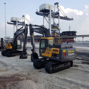 Excavatrice professionnelle Volvo EC 200D, système hydraulique haute performance, châssis robuste pour travaux de démolition, de construction et d'exploitation minière - Product Image 1