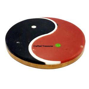 ที่รองแก้วทำจากเรซินอีพ็อกซี่ทำมือไม้อินเดียและยางเรซินช่วยเพิ่มการตกแต่งโต๊ะของคุณโดยใช้ในบ้านและร้านอาหาร - Product Image 1