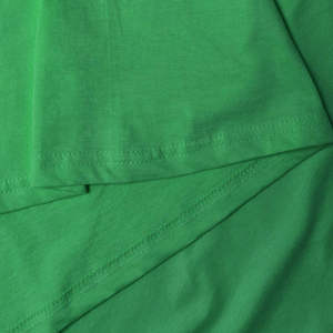 Nouveaux T-shirts pour hommes à col en V, coupe ajustée, mode estivale, T-shirts unis pour hommes, T-shirts en coton uni grande taille pour hommes - Product Image 5