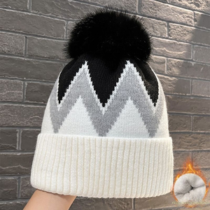 Bonnet en laine mélangée personnalisé avec logo imprimé – Qualité supérieure, respirant, imperméable, chaud pour l'hiver – Vente en gros - Product Image 3