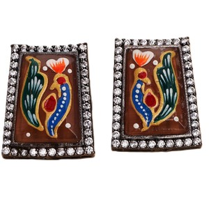 Pendientes de latón chapado en plata antigua con engaste geométrico de corte Asscher, diseño tradicional y moderno, con arte Minakari pintado a mano. - Product Image 1