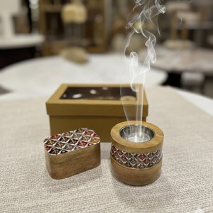 Elegant Arabic <b>Oud</b> Burner for Daily <b>Bakhoor</b> Rituals - Product Image 4