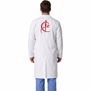 Bata de laboratorio cómoda que ofrece excelente cobertura, flexibilidad y comodidad durante todo el día para médicos, enfermeras, farmacéuticos y personal de laboratorio. - Product Image 2