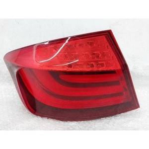 ไฟท้ายซ้ายมือสอง รุ่น 5 ซีรีส์ รหัส 17346201 - Product Image 1