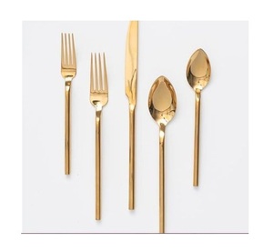 Juego de Cubiertos de Lujo en Oro - Juego de Cubiertos de Acero Inoxidable de 5 Piezas con Elegantes Mangos Cilíndricos, Juego de Comedor en Oro Pulido Espejo - Product Image 3