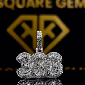 Pendentifs artisanaux 3D personnalisés en forme de dessin animé, bijoux hip-hop exclusifs, breloques en lettres serties de moissanite, plaqué or 24 carats, certifiées IGI - Product Image 1