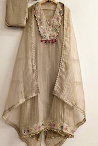 <b>Women</b> Traditional Linen Salwar Kameez Set With Embroidery And Tassels Loose Fit Ankle Length Casual Wear India Pakistan Style - Product Image 2