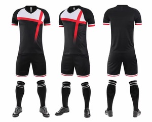 Tenues de football vierges personnalisables 2026 sans logo, vert et noir, haute qualité, par sublimation, pour hommes, prix de gros - Product Image 2