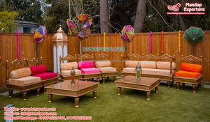 Sillas de Madera Vedi para Ceremonias de Boda Gujarati en Venta, Sillas Mandap para Bodas del Sur de la India, Sillas Elegantes para Bodas Tamilas en EE. UU. - Product Image 6