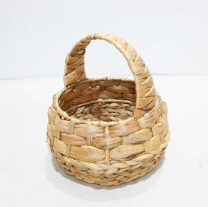 Handwoven Water Hyacinth Storage <b>Basket</b> Rustic Woven Organizer with Handle <b>for</b> <b>Gift</b> Packing Home Picnic - Product Image 1