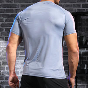 Vêtements de sport pour hommes en polyester, élasthanne et nylon, avec logo personnalisé, vêtements de sport pour la salle de sport, t-shirts de fitness, vêtements de sport pour hommes, t-shirt - Product Image 3