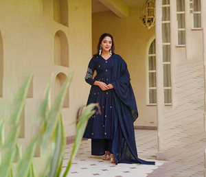 Anarkali azul bordado en georgette para mujer, vestido tradicional indio para bodas y fiestas, vestido abaya, vestidos árabes, anarkali - Product Image 1