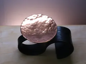 Bougeoirs en métal fabriqués à la main Décorations de table de mariage élégantes Qualité supérieure du fournisseur indien à un prix raisonnable - Product Image 3