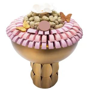 Bol à chocolat élégant et moderne en métal doré festonné, plat de service pour noix, fruits secs, bonbons, pour la table, les fêtes et les événements - Product Image 3