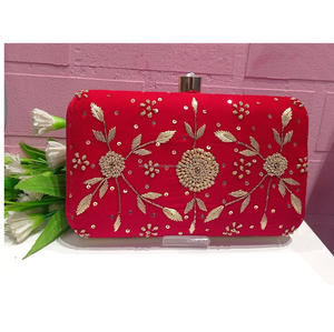 Sac à main brodé fantaisie florale pour dames sac à main pochette de fête de travail perlé blanc de luxe avec enchantement artistique chaque point - Product Image 4