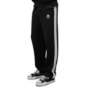 Pantalon de jogging tricoté noir à rayures latérales unisexe, en maille douce, taille élastique, décontracté, streetwear, idéal pour l'hiver et la détente - Product Image 6
