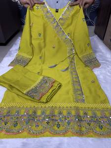 NUEVA Colección de Diseños de Moda para Fiestas - Product Image 6