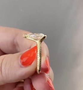 Bague solitaire en diamant taille poire VS1 de 2,00 carats cultivé en laboratoire, en or massif 14K, sertie demi-clos, cadeau d'anniversaire pour partenaire de vie - Product Image 2