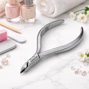 Set de Pedicura con Cortaúñas, Tijeras y Herramientas de Cuidado, Estuche Portátil - Product Image 1